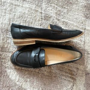 Black Nine West loafers, excellent used condition